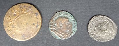 null Pièce, colonie 1 sol 1767, Louis XV + 2 monnaies antique.
L’ensemble