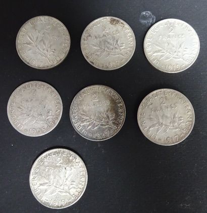 null 7 pièces de 2 francs en argent dont : 
1 pièce de 1905 + 4 pièces de 1917 +...