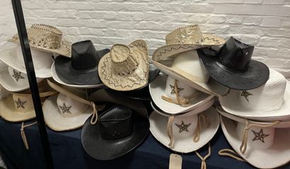 null MOULIN ROUGE. 23 cowboy hats.