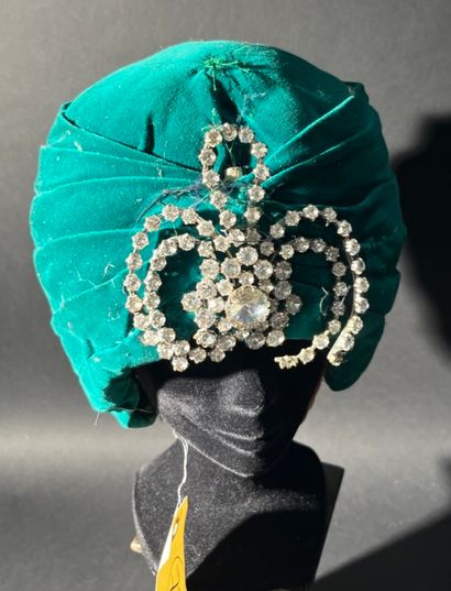 null Green ball hat with rhinestones.