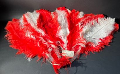 null 4 large fans with white and red ostrich feathers.