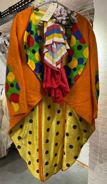 null Clown. Coat with 2 T-shirts + flower bouquet.