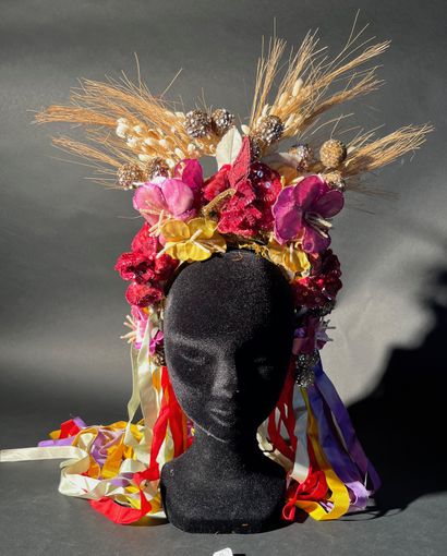 Headdress circa 1920 with embroidery, sequins,...