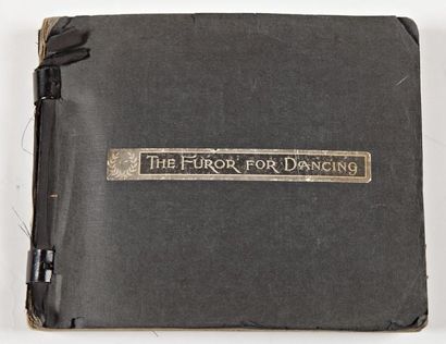null ALBUM INTITULÉ «THE FUROR FOR DANCING» VERS 1920 Album réalisé avec de nombreuses...