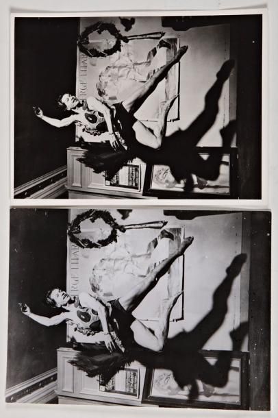 null LE SAUT DE SERGE LIFAR Serge Lifar sautant en 1946 dans sa loge. 2 photographies...