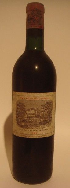 Château Lafite Rothschild 1er cru classé de Pauillac 1964
x 6 bouteilles
Estimations...