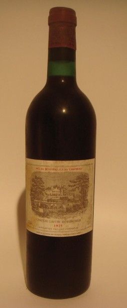 Château Lafite Rothschild 1er cru classé de Pauillac 1975
x 6 bouteilles
Estimations...