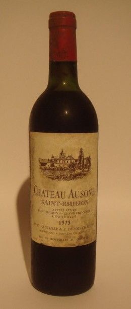 Château Ausone Saint-Emilion Grand cru 1975
x 6 bouteilles
Estimations par bouteille...