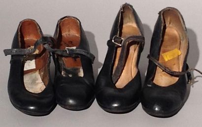 null Accessoires Music-Hall
Ensemble de chaussures de cancan et diverses chaussures...