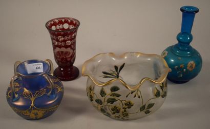 null Vases Art Nouveau
Ensemble de 2 vases vers 1890 en pate de verre + 1 verre de...