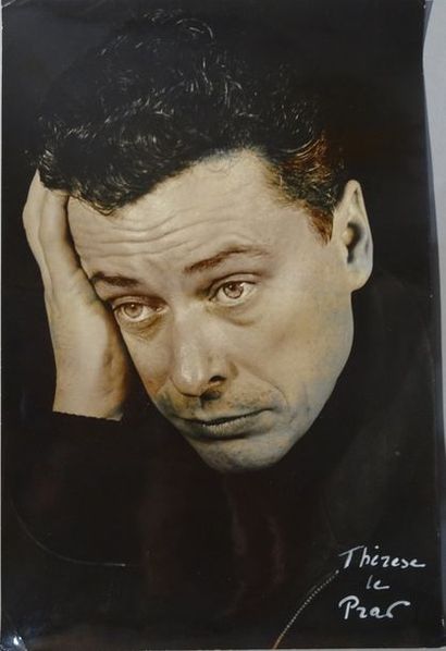 null THERESE LE PRAT. Photographie argentique , 1947, André Michel, 19 x 29 cm.
