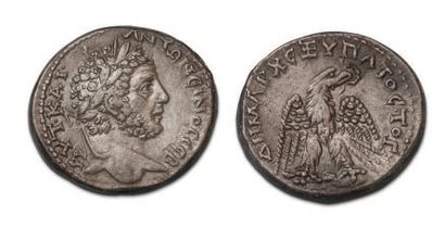 null BATCH OF 25 ROMAN AND PROVINCIAL CURRENCY in ridge and bronze, including 5 various...