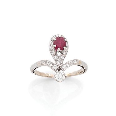 Duchess ring in 18K (750) white gold and...