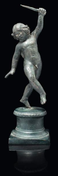 Néolithique & Antiquité classique Éros Victorieux. Statuette représentant le jeune...