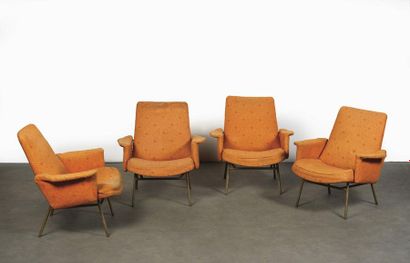 Pierre GUARICHE (1926-1995) Série de 4 fauteuils modèle « SK 660 » 

Tissu orange...