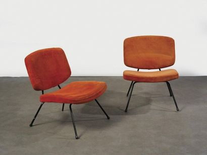 Pierre PAULIN (1927-2009) Paire de chauffeuses modèle « CM 190 »

Tissu orange/rouge...