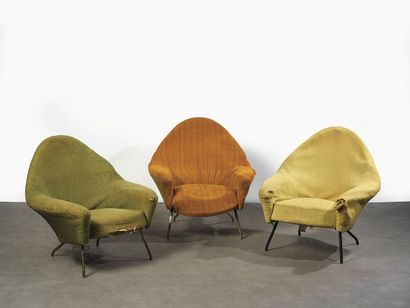 Joseph-André MOTTE (1925-2013) Série de 3 fauteuils modèle « 770 »

Tissu vert, orange...