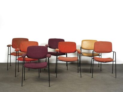 null Pierre Paulin (1927-2009) Série de 7 fauteuils " bridge " modèle " CM 197 "...