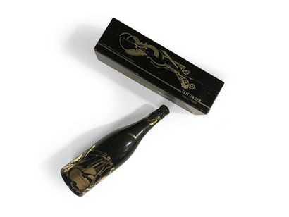 Arman (1928–2005) bouteille de Champagne dans son coffret d'origine. Contresigné...