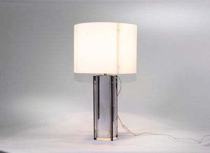 Gaetano SCIOLARI (1927-1994) 
Lamp
Chromed metal and opaline Plexiglas
"Sciolari"...