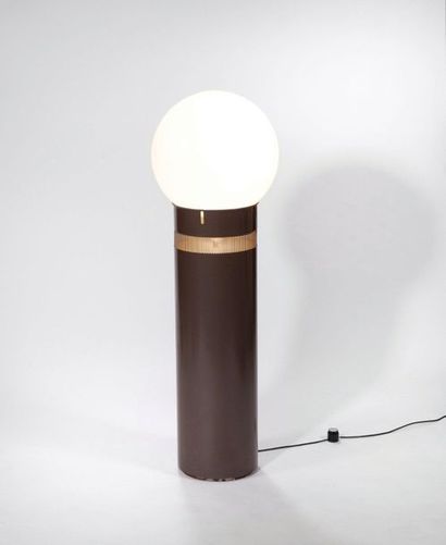 GAE AULENTI (1927-2012) 
Floor lamp model "Oracolo"
Brown lacquered metal and opaline...