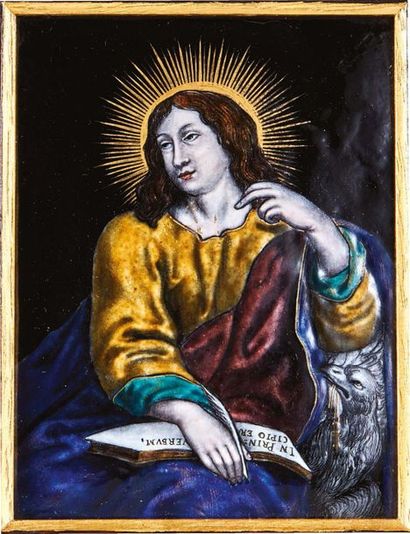 null Plaque en émail peint polychrome avec rehauts d'or représentant saint Jean l'Evangéliste,...