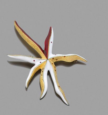Georges BRAQUE (1882-1963) "Leucothée"
Brooch in 18K (750) yellow gold and enamel....