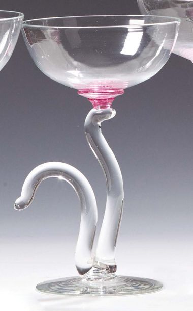 MASSIMO NORDIO Coppa in cristallo bianco e rosa trasparente in forma di un seno....