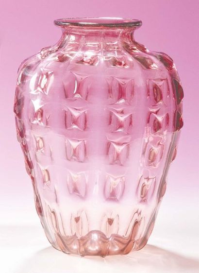 MURANO & PAULY/CVM Vaso in vetro soffiato rosa trasparente
Vase en verre soufflé...
