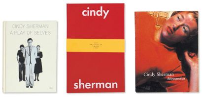 null Ensemble de cinq ouvrages et trois publications: SHERMAN, CINDY (1954) CS. Cindy...