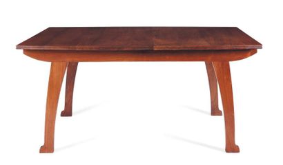 GUSTAVE SERRURIER-BOVY (1858-1910) Table Reseda 1903 En chêne. Vers 1903. H_75 cm...