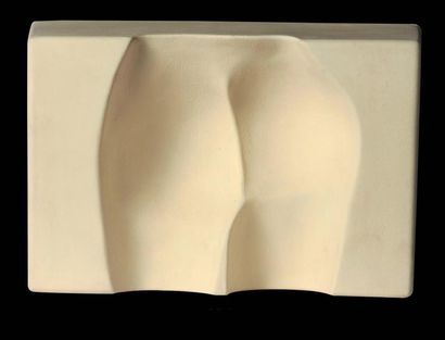 ROY ADZAK (1927-1988) Empreinte de fesses Résine peinte. Signée au dos. H_21,5 cm...