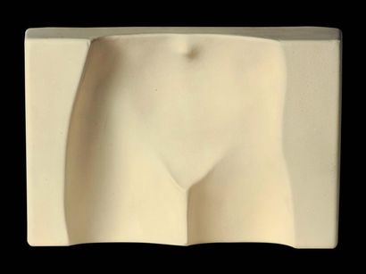 ROY ADZAK (1927-1988) Empreinte de hanches Résine peinte. Signée au dos. H_21,5 cm...