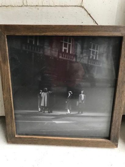 PATRICK FAIGENBAUM (NE EN 1954) Photographie en noir et blanc. H_21 cm L_21 cm (avec...