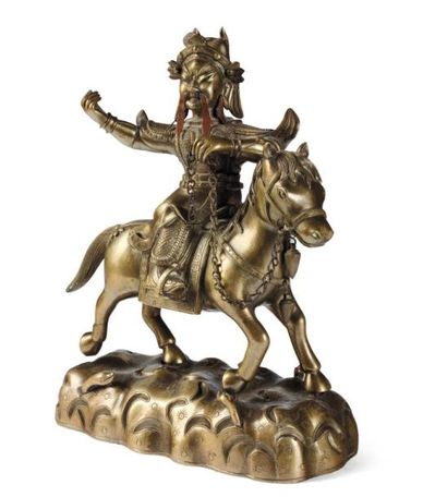 null Général en armure à cheval en bronze, à patine jaune. Chine, époque Ming. H_23...