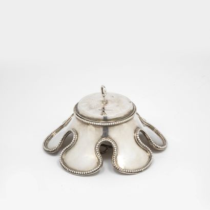 null A highly important Dutch silver shabbat lamp and chandelier
Leeuwarden, 1789
Maker’s...