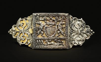 null A Polish silver and silver-gilt Yom Kippur belt buckle, 1822
The tapered sides...