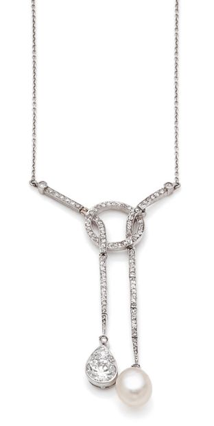 null Platinum NEGLIGHT NECKLACE, the neckline decorated with a ring and a lace set...