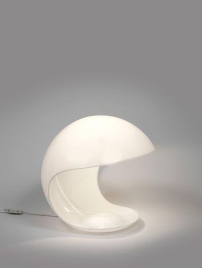 Elio Martinelli (1921-2004) Lampe « Foglia » modèle « 643 » 

Perspex blanc

Édition...