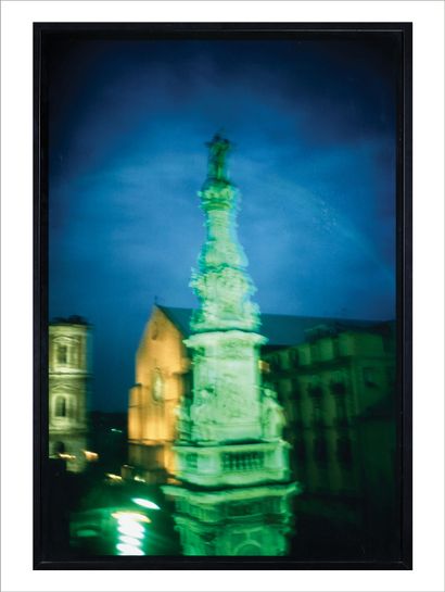 Nan GOLDIN (née en 1953) Tower in the Piazza Gesu Nuovo, Naples
Color photograph....