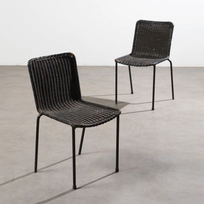 Mathieu MATÉGOT (1910-2001) Paire de chaises
Rotin et métal laqué noir
Rattan and...