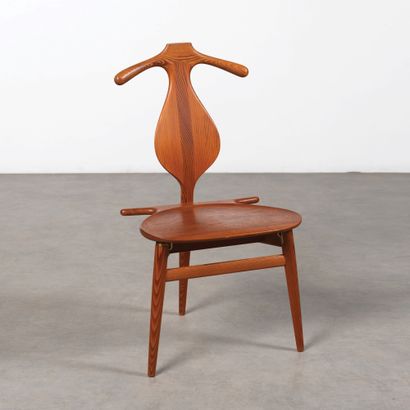 Hans WEGNER (1914-2007) Valet chair model "JH540"
Teak, Oregon pine, leather and...