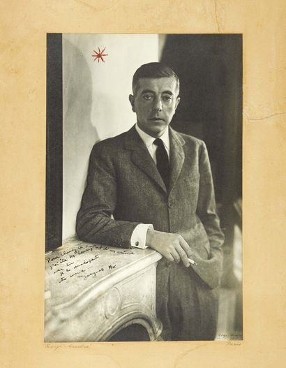 Rosza Klein dite Rogi ANDRÉ. Portrait de Jacques Prévert. Paris, 1939.
Photographie...