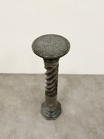 null Column In sea-green marble with twisted grooves H_110 cm D_25 cm