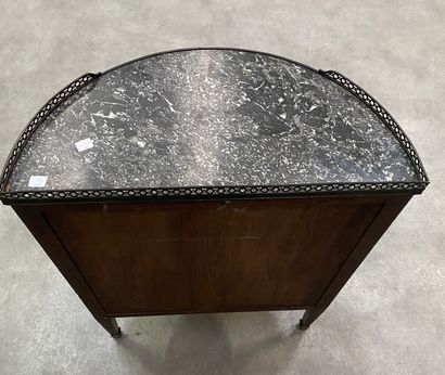 null Half moon chest of drawers In wood veneer in curling and fillets, black marble...