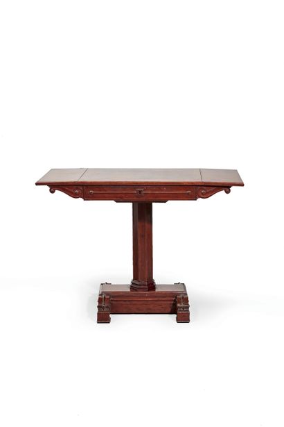 null Table with mahogany flaps and speckled mahogany veneer; rectangular in shape,...