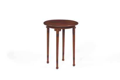 null JOSEF HOFFMANN (1870-1956) A set composed of a side table and two chairs Stained...