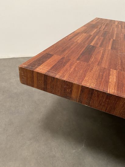 null Large desk / conference table Exotic wood veneer H_74 cm W_200 cm D_200 cm