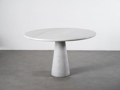 null ANGELO MANGIAROTTI (In the taste of) Dining table Grey veined white marble Circa...