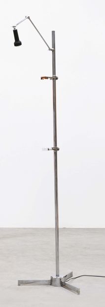 ANGELO LELLI (1911-1979) 
Easel model "Cavalletto"
Chromed metal and laquered metal
Chromed...